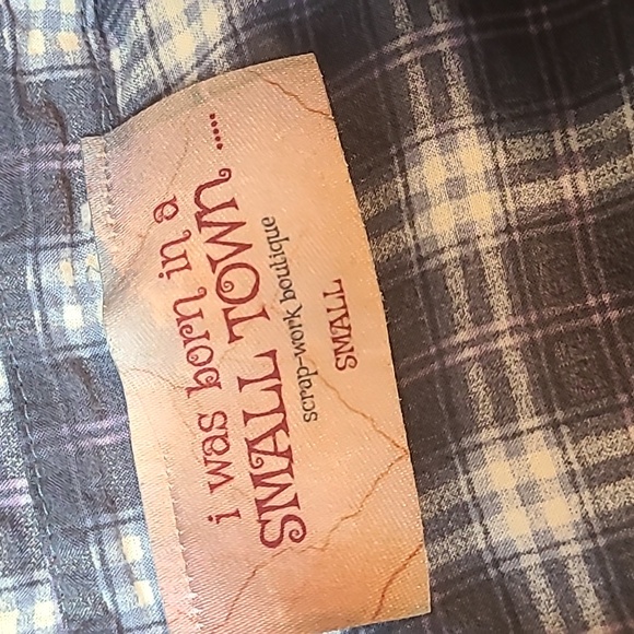 Scrapbook Boutique Embroidered Shirt - Picture 8 of 12